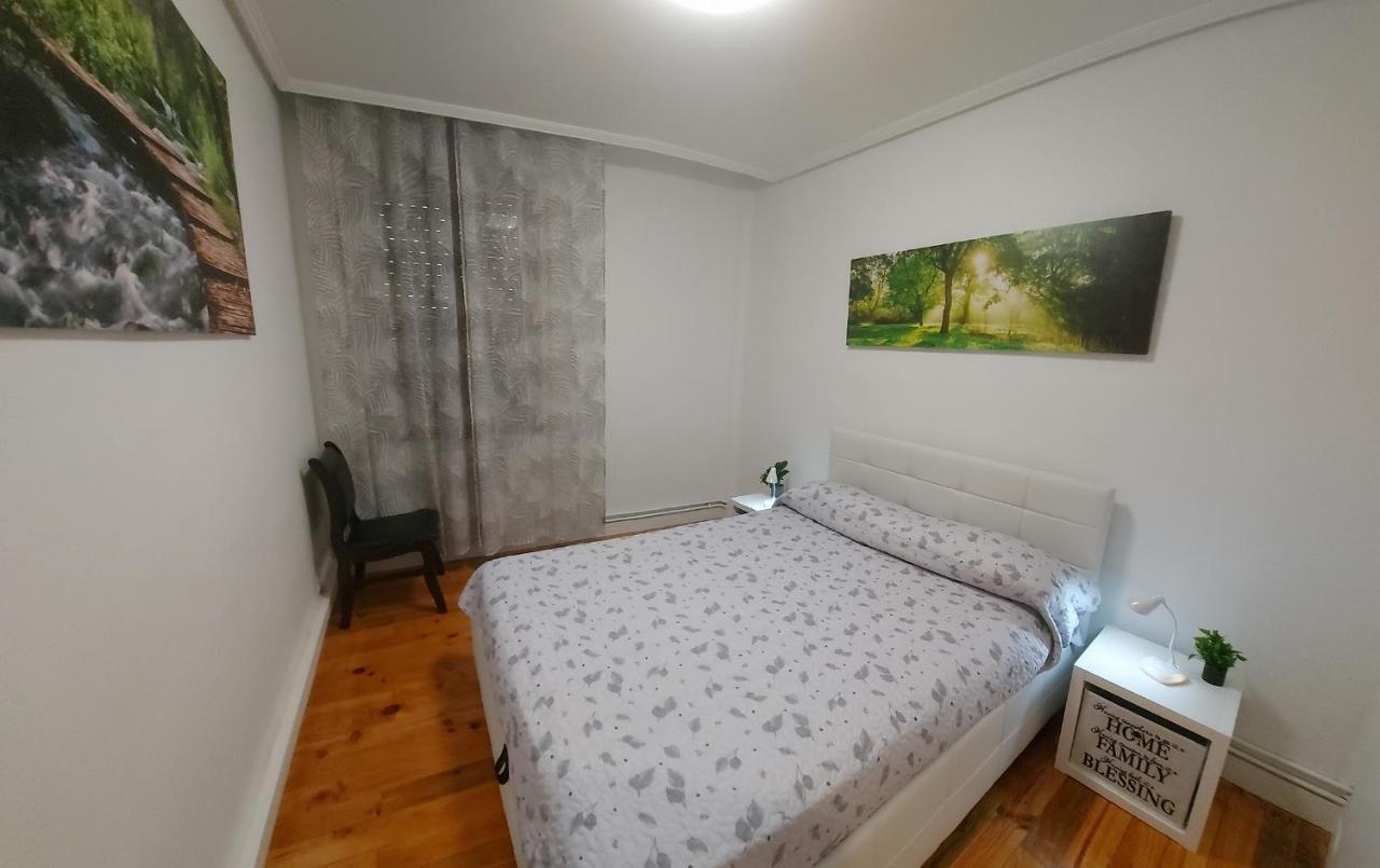 Apartamento Saioa Pamplona Exteriér fotografie
